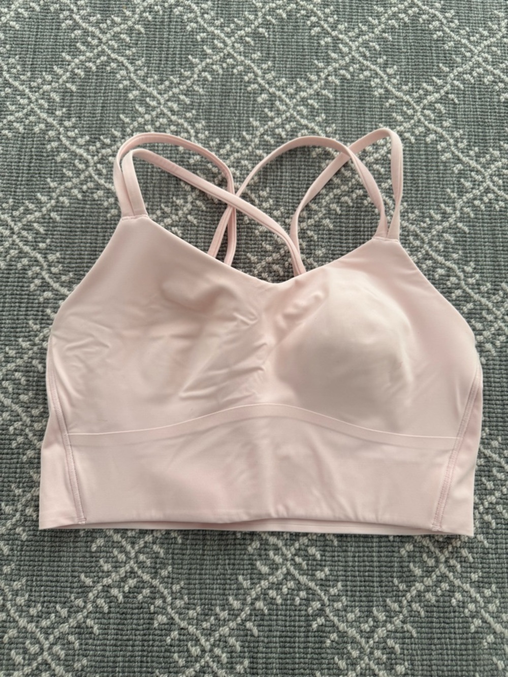 Lululemon strawberry milkshake like cloud bra size 8. NWOT
